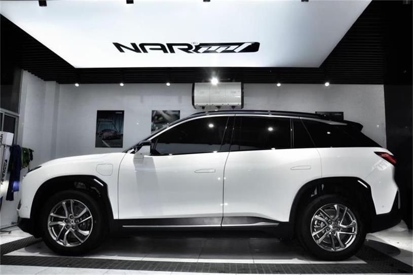 纳尔PPF汽车贴膜：贴车衣和手机贴膜有什么区别呢？